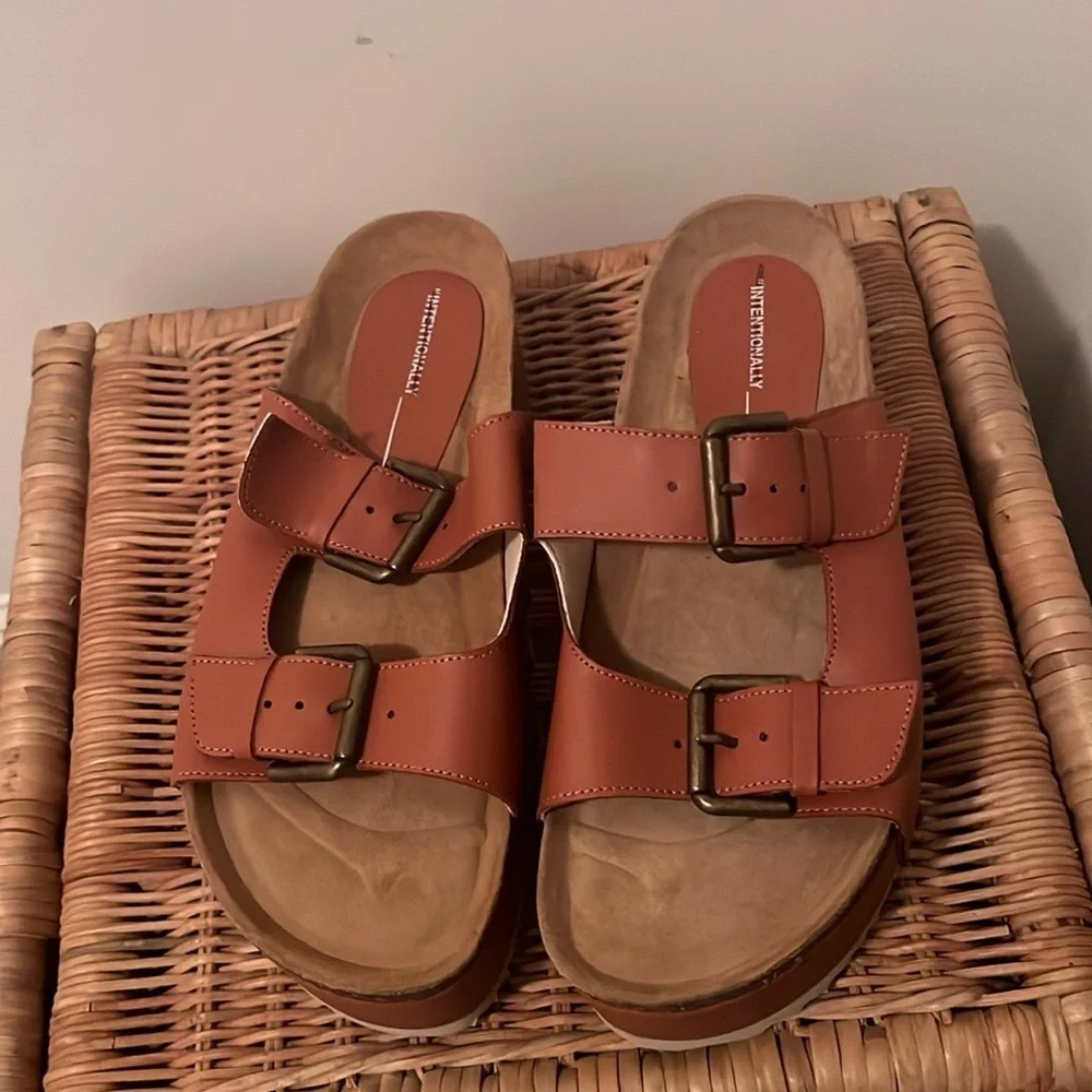 Free People x Intentionally Cooper-2 Platform Sandal size 9.5-10 NEW